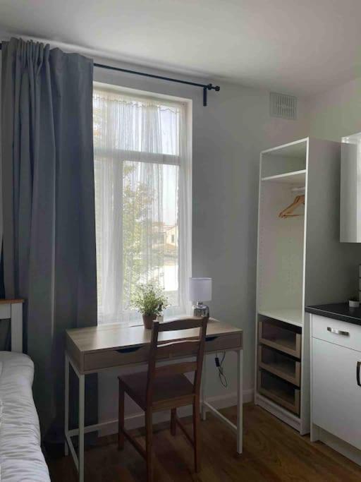 - Apartamento