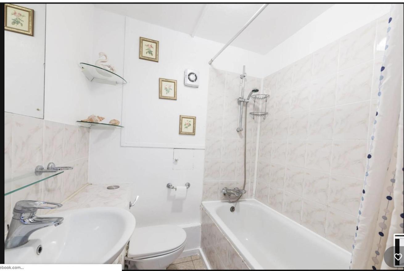 Spacious With Skyline Views Close To Eye Hospedagem domiciliar