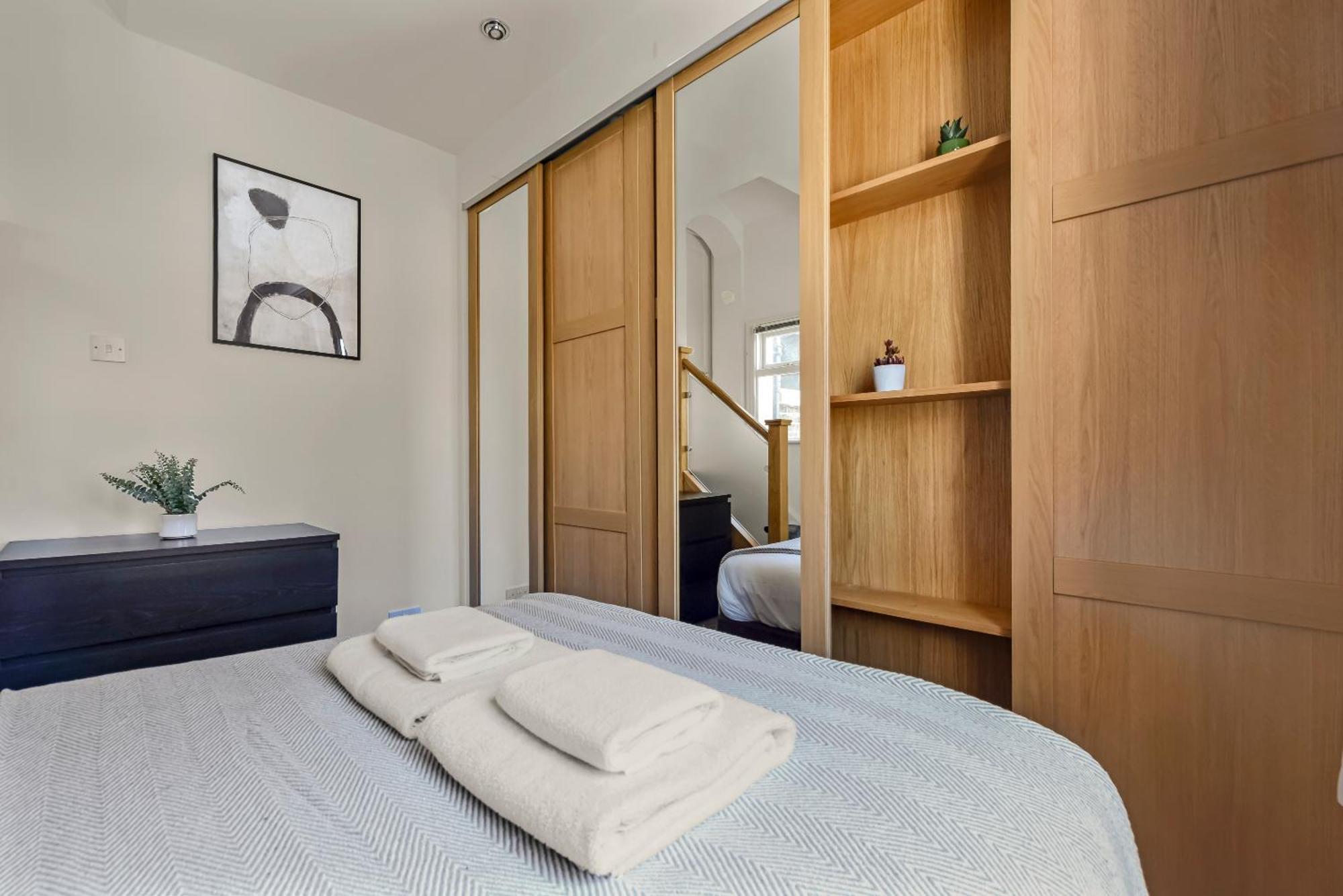 The West Kensington Collection * Londen