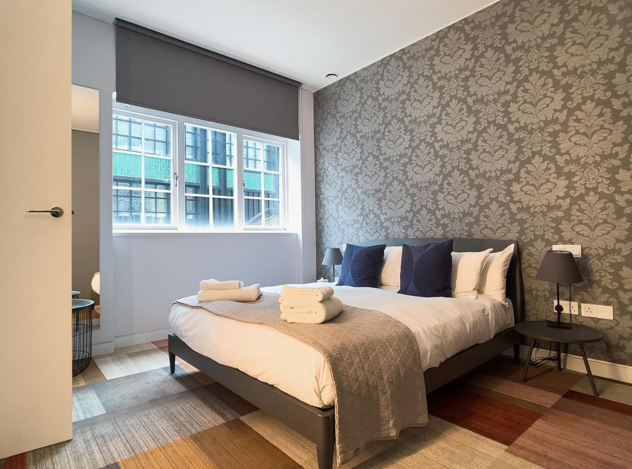 Mirabilis - Bayham Place *