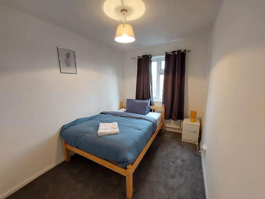 3 Bedroom Flat In Hoxton * Londen