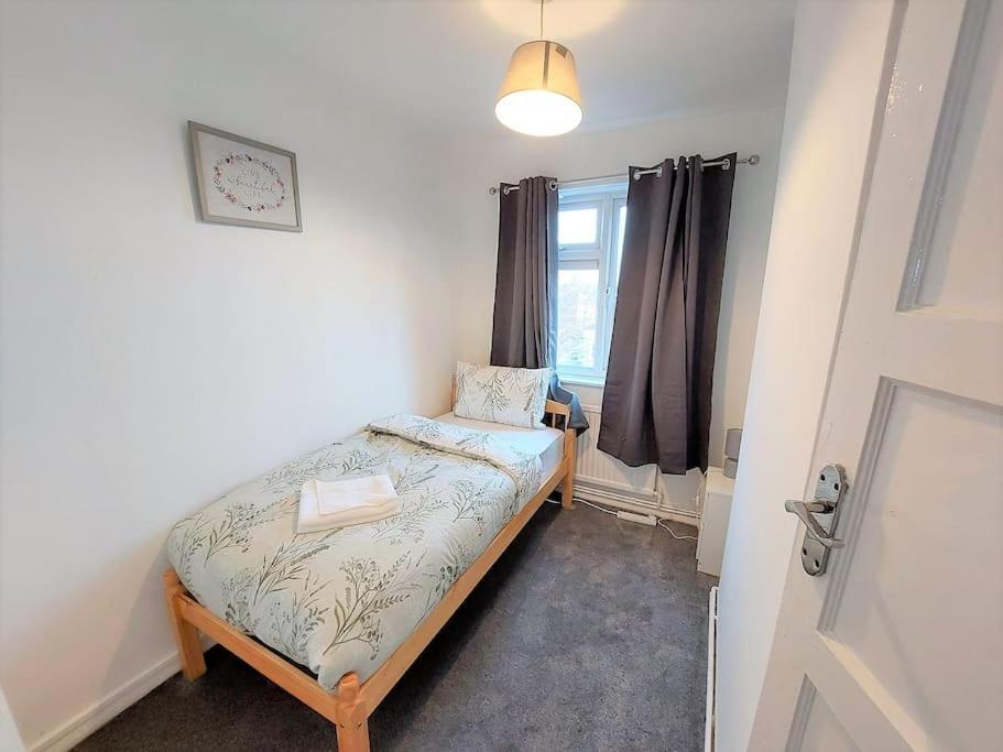 3 Bedroom Flat In Hoxton Appartement