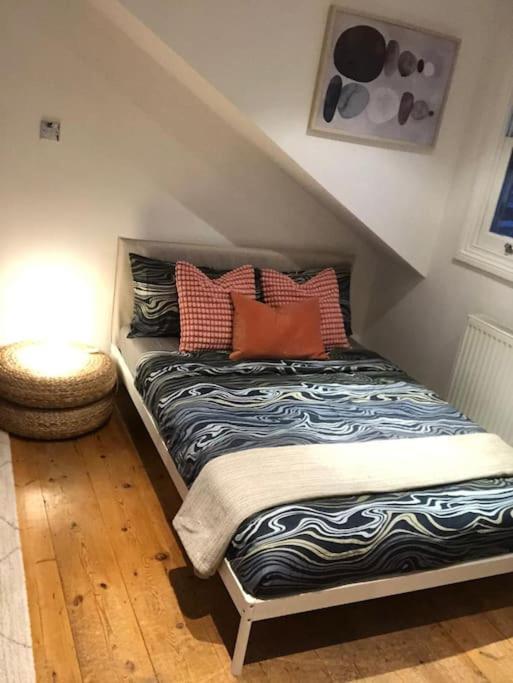 Fabulous Central Studio - Flat 4 Highbury *