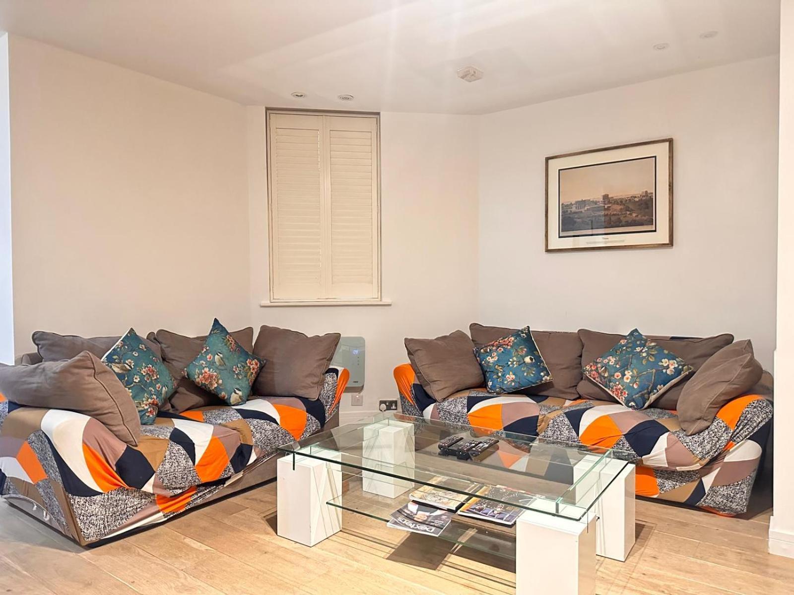 Appartement Spacious Flat - 2bhk Londen