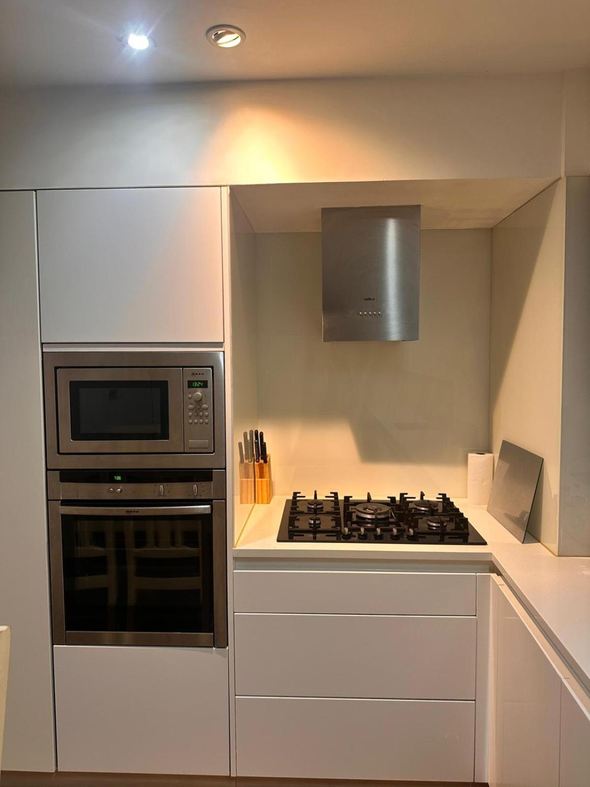 Apartment Spacious Flat - 2bhk London