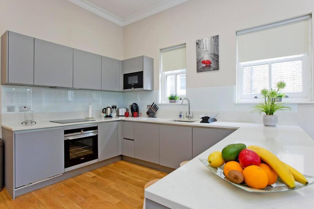 F3 Bright And Cheerful Studio Apartamento Londres
