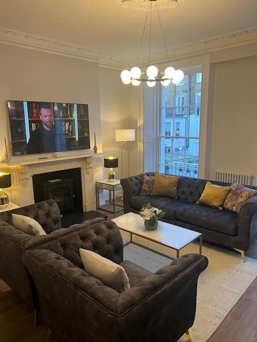 Apartment Flat In The Heart Of Holland Park