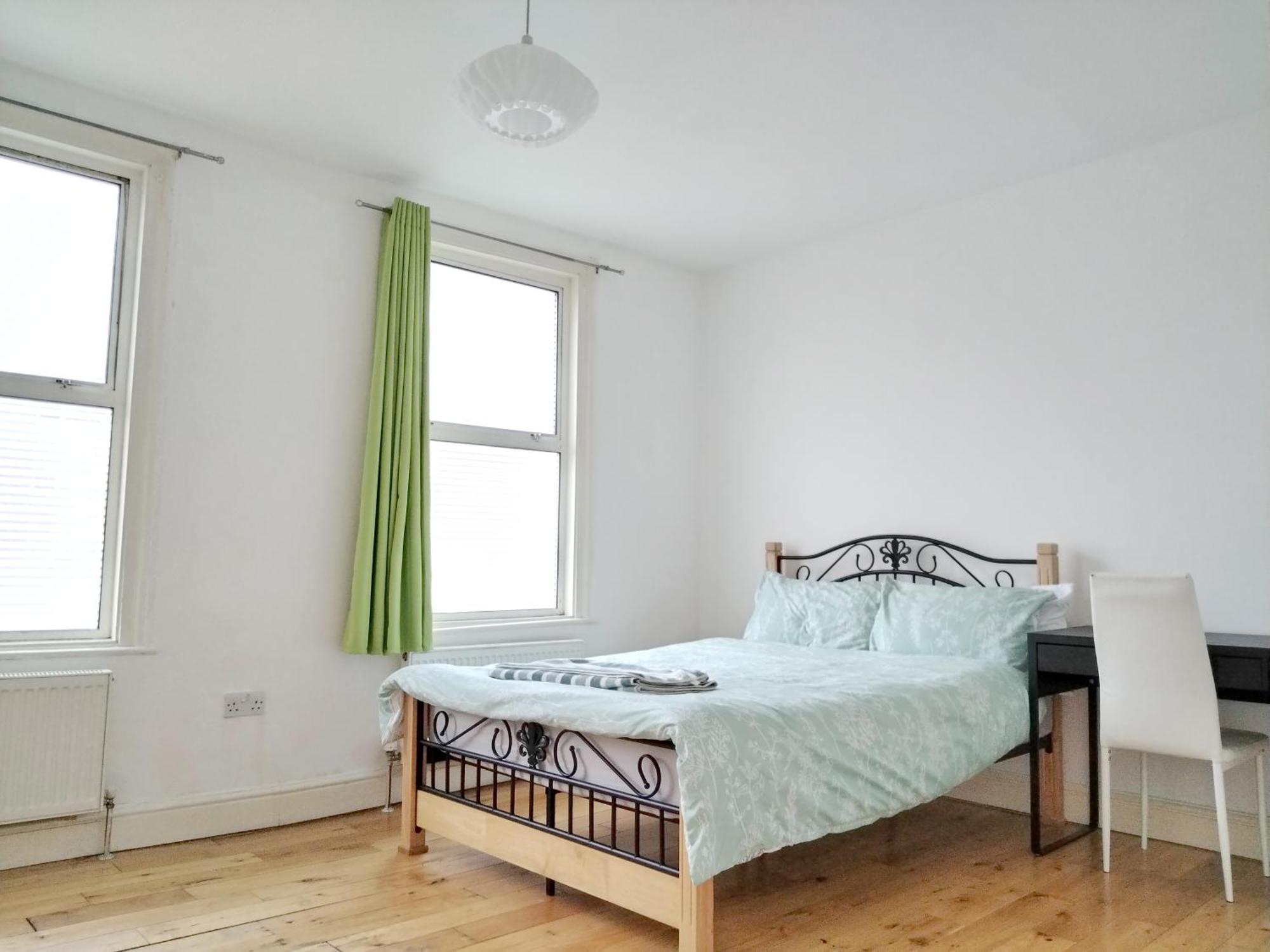 Cosy Near Canary Wharf & The O2 Pensión *