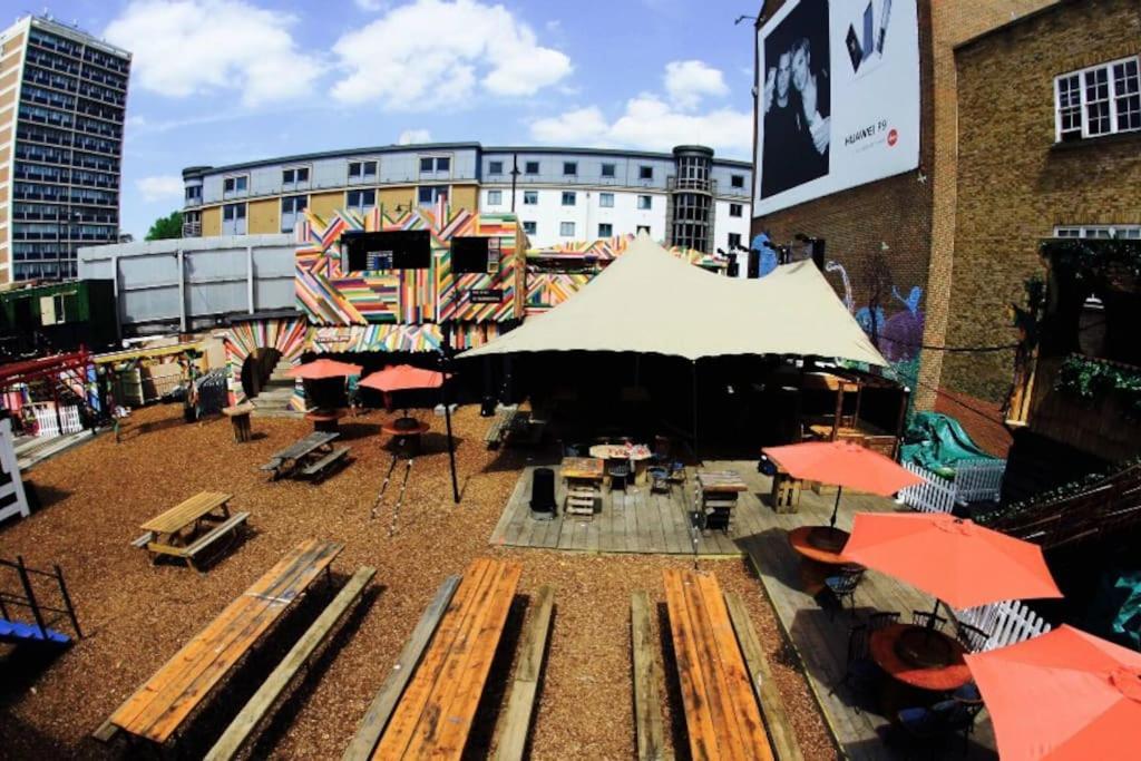 Neat Studio In Shoreditch * London