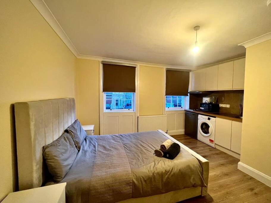 C.london, Zone 1. Double Studio, Moments From Oxford St Apartamento