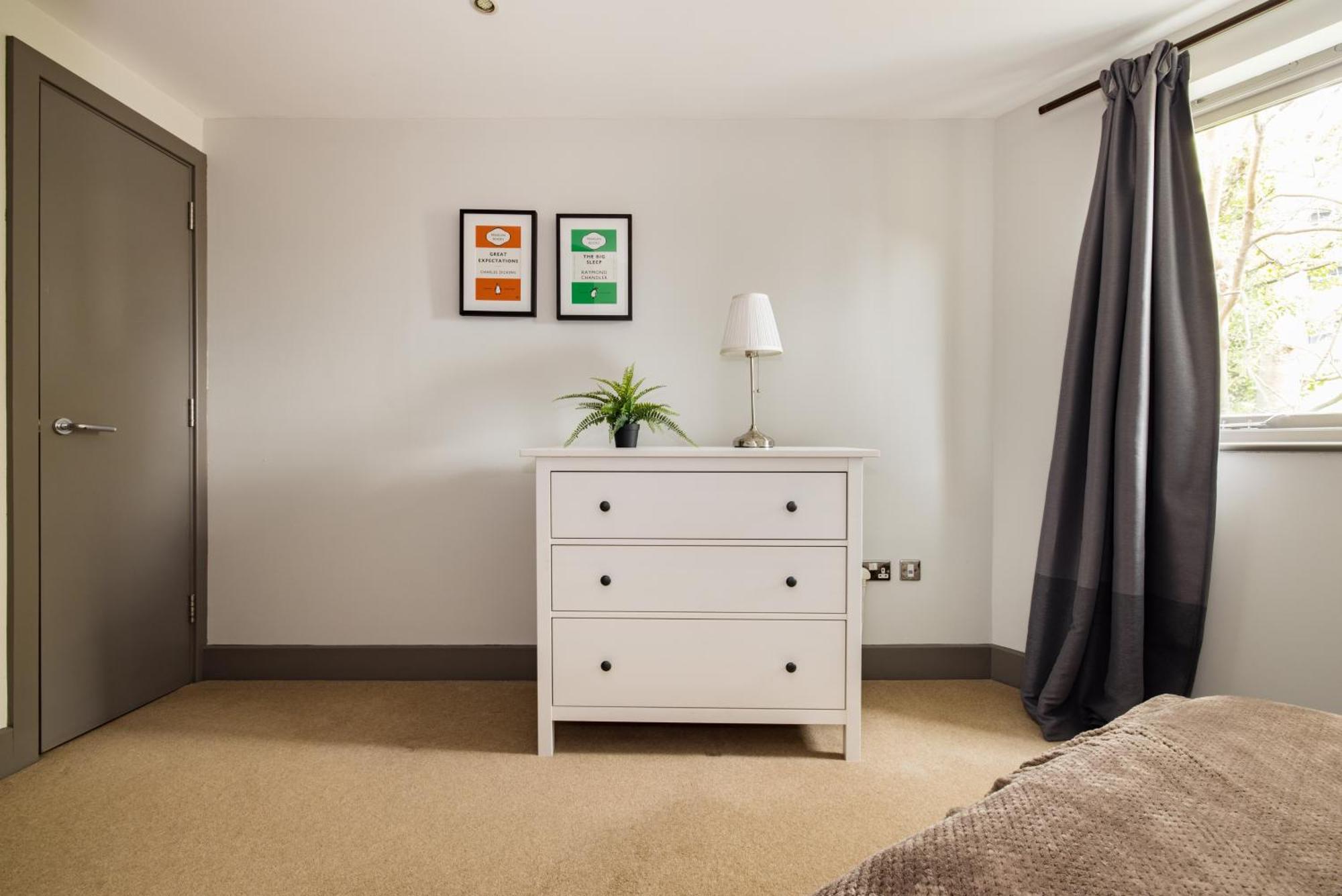 Apartamento Spacious 2 Bed Battersea High Street