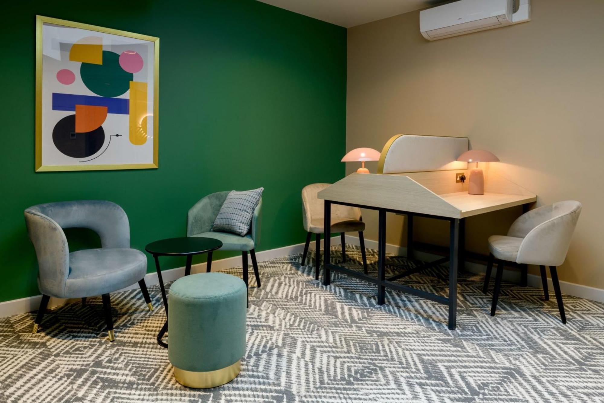 Cosy City Living Ensuites At Trendy Wick Park In London Londen