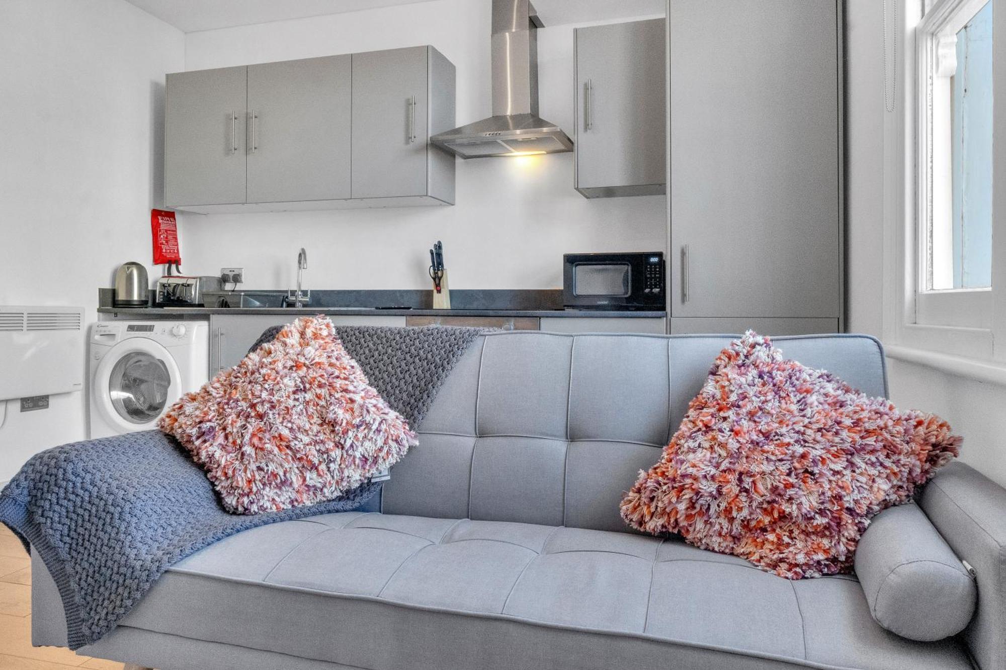 Homely - West Putney Apartamento