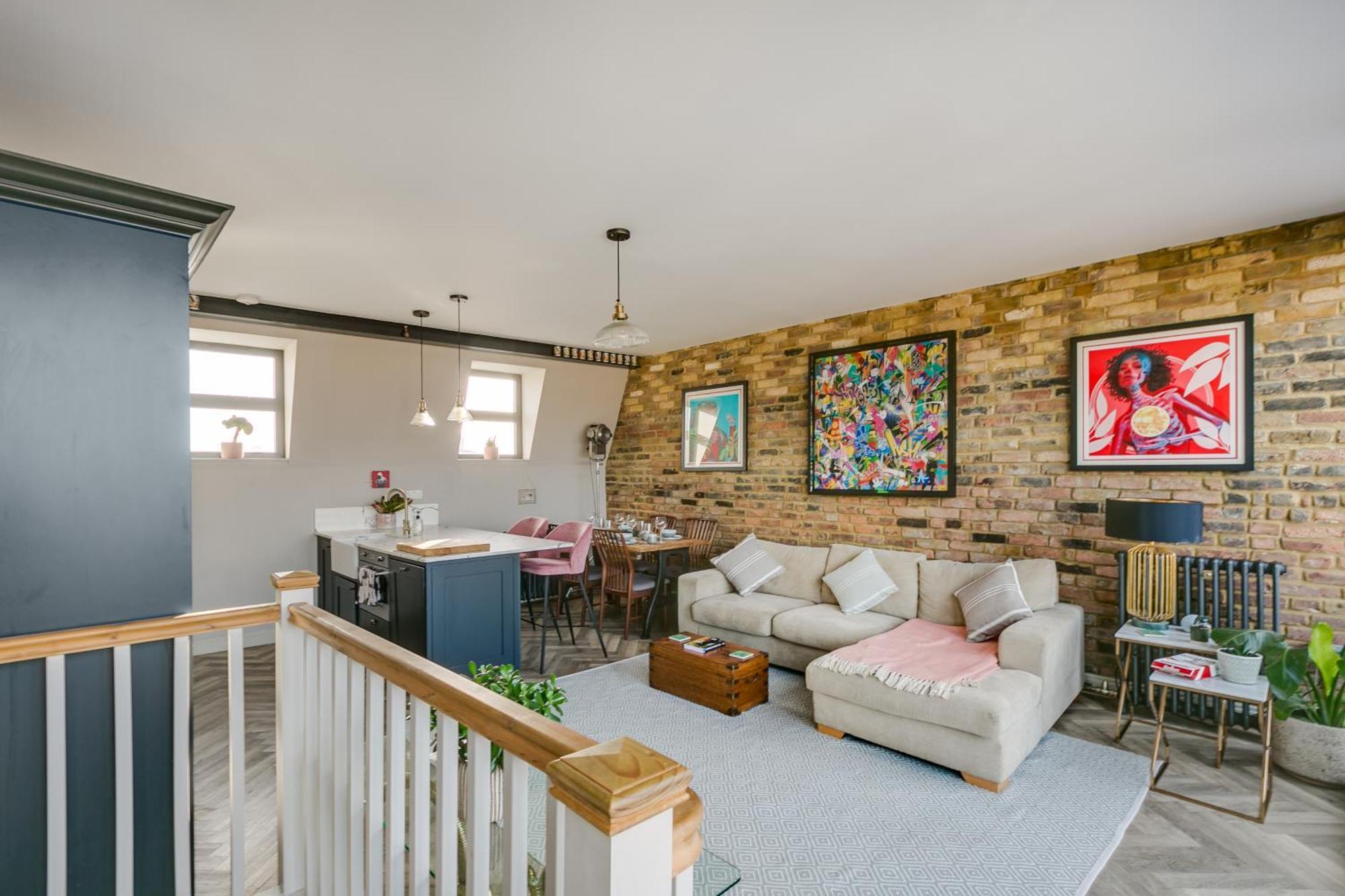 Stylish 2 Bed Flat With Balcony Great Views Nrtube * Londres