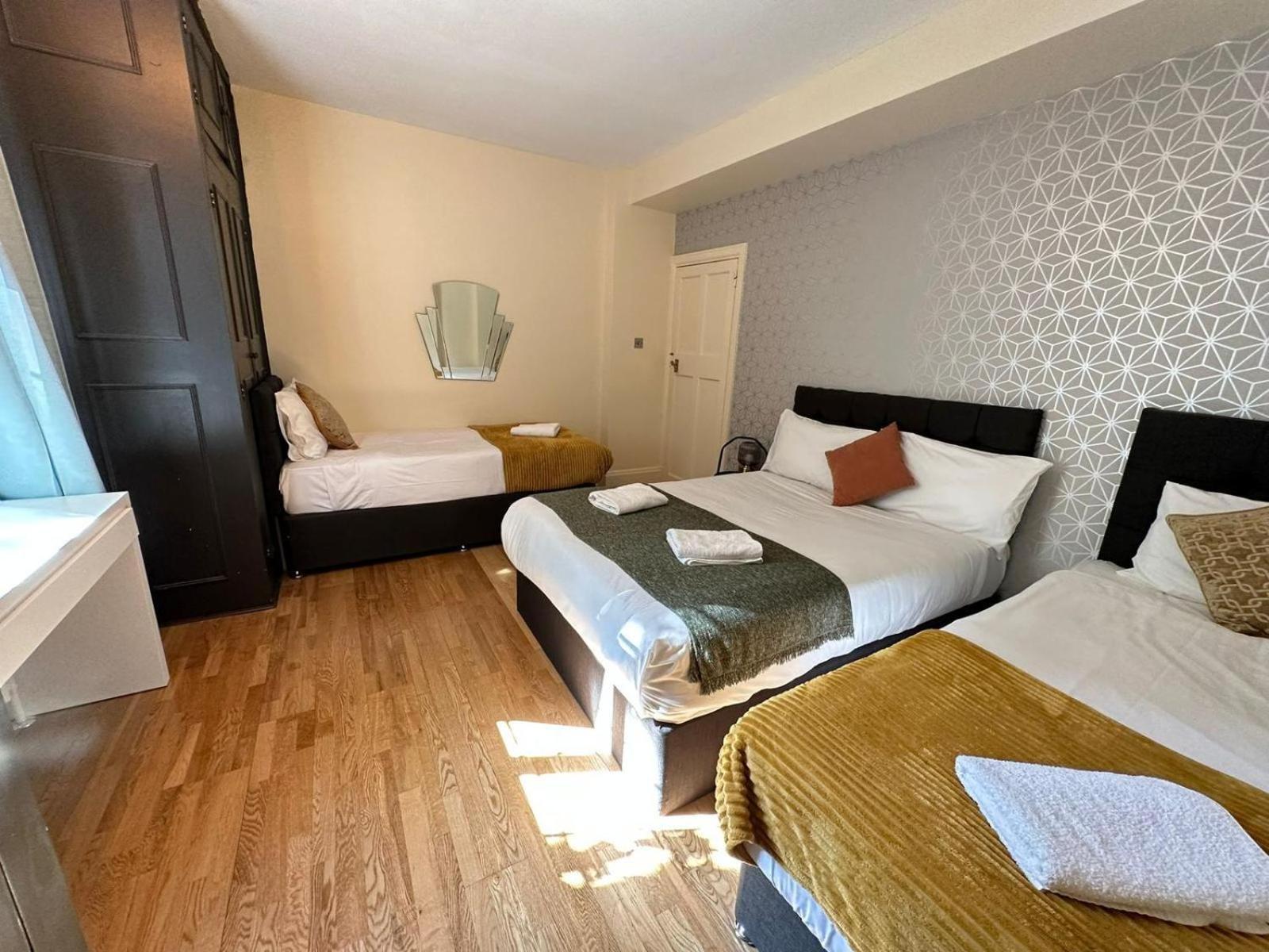 Appartement Charming 2 Bedroom Flat In Kensington High Street Londen