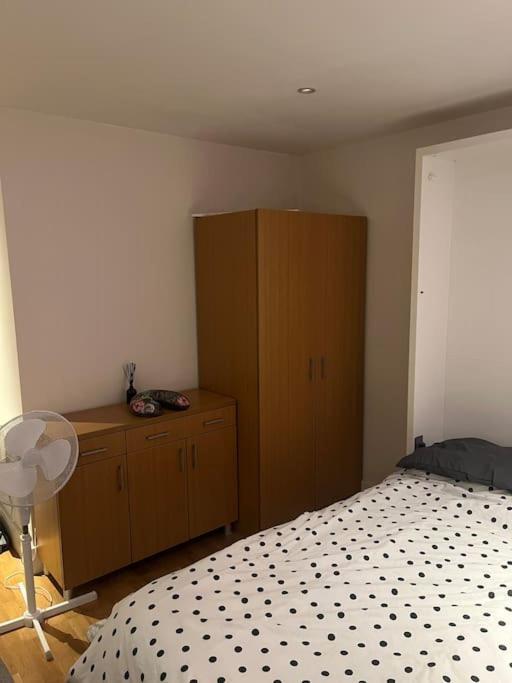 Apartamento 1 Bed Flat In *