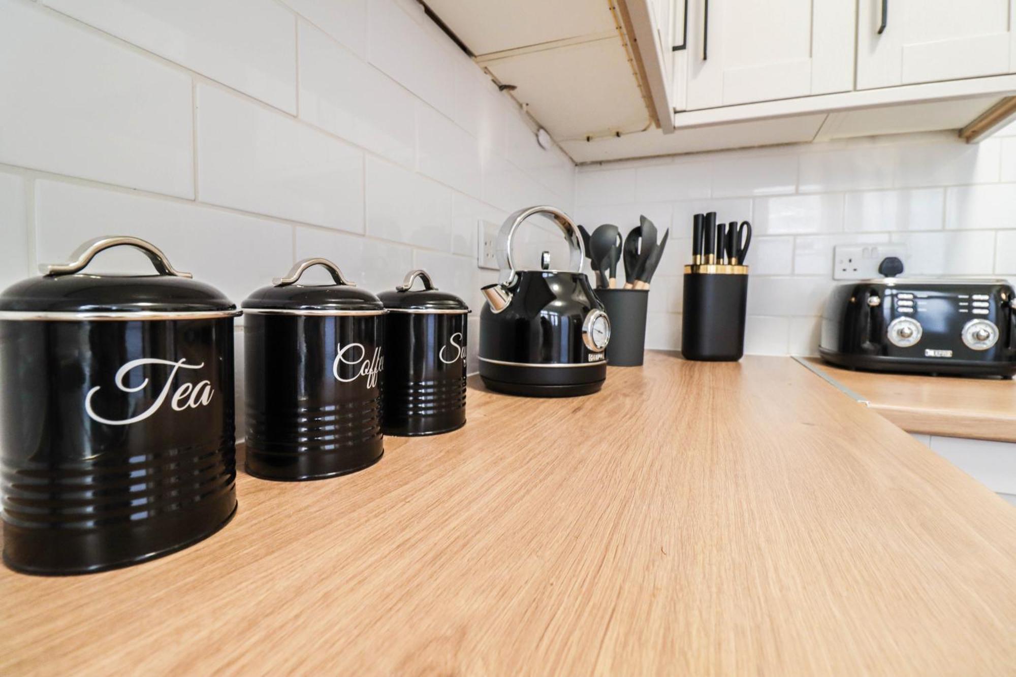 Stunning 5 Bed House In Clapham - Free Wifi! Casa de Férias Londres