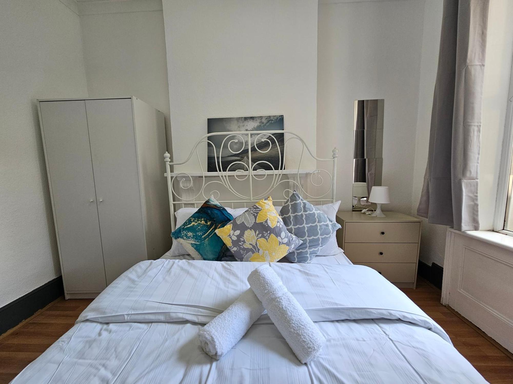 Homestay Family Near Queen Mary College London