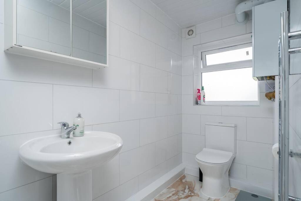 Trendy 2bed In Brick Lane - 3rd Floor * Londres