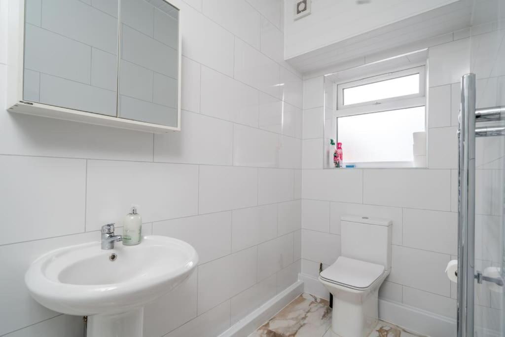 Spacious 2bed Brick Lane Flat - 2nd Floor * London