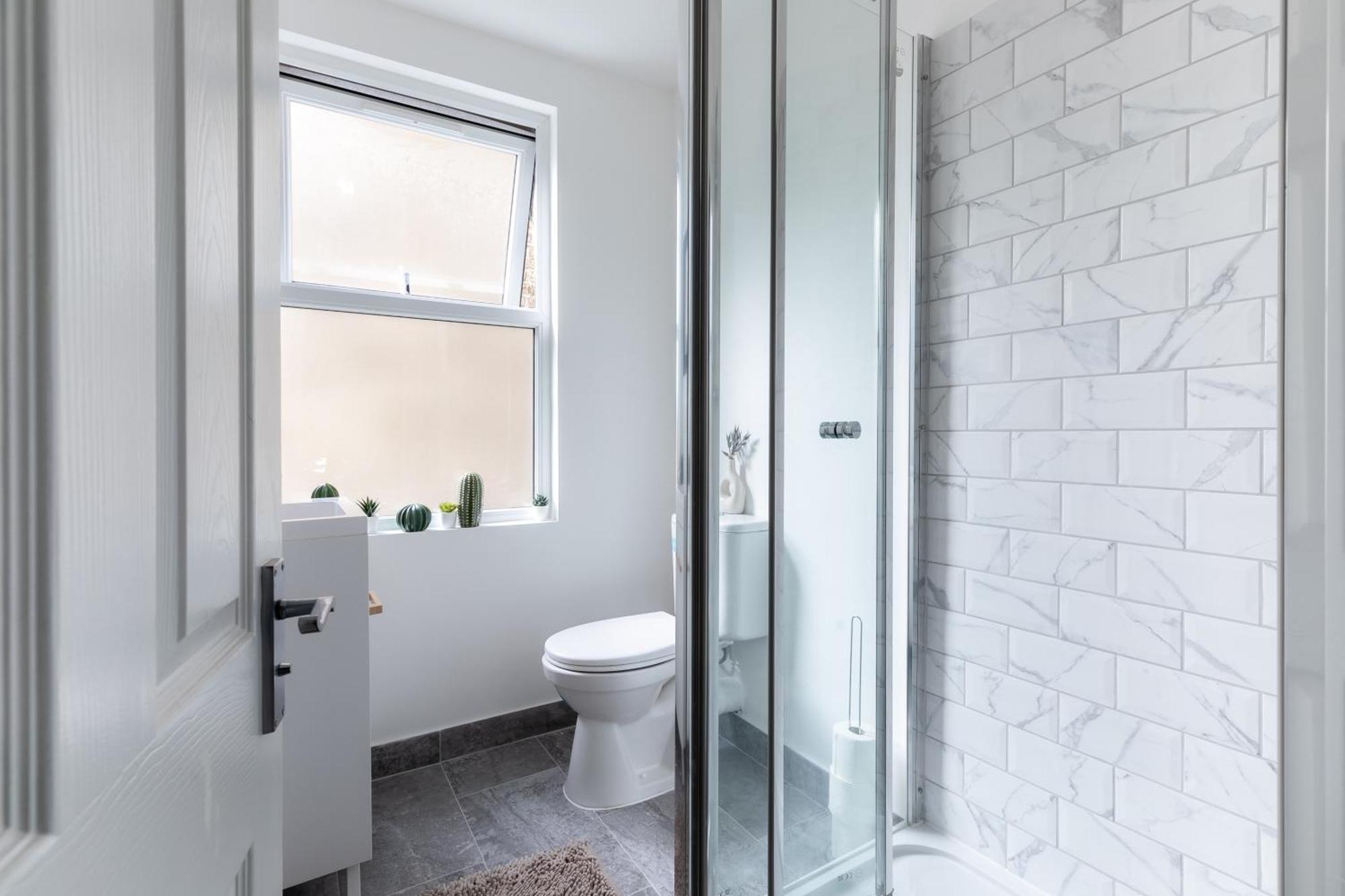 Homely 3 Bedroom House In Hammersmith Appartement *