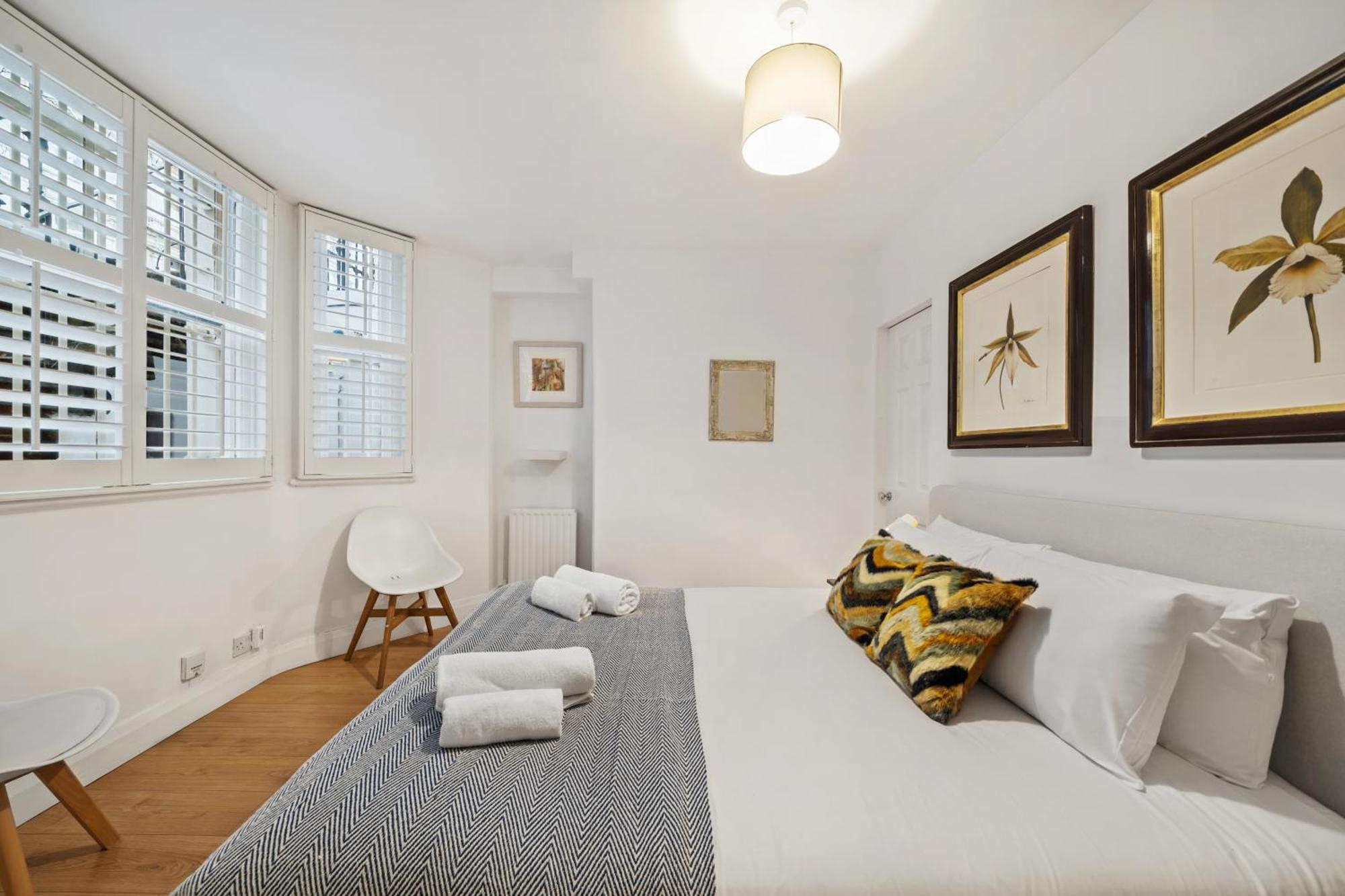 2 Bedroom Garden Flat In W Kensington * Londres