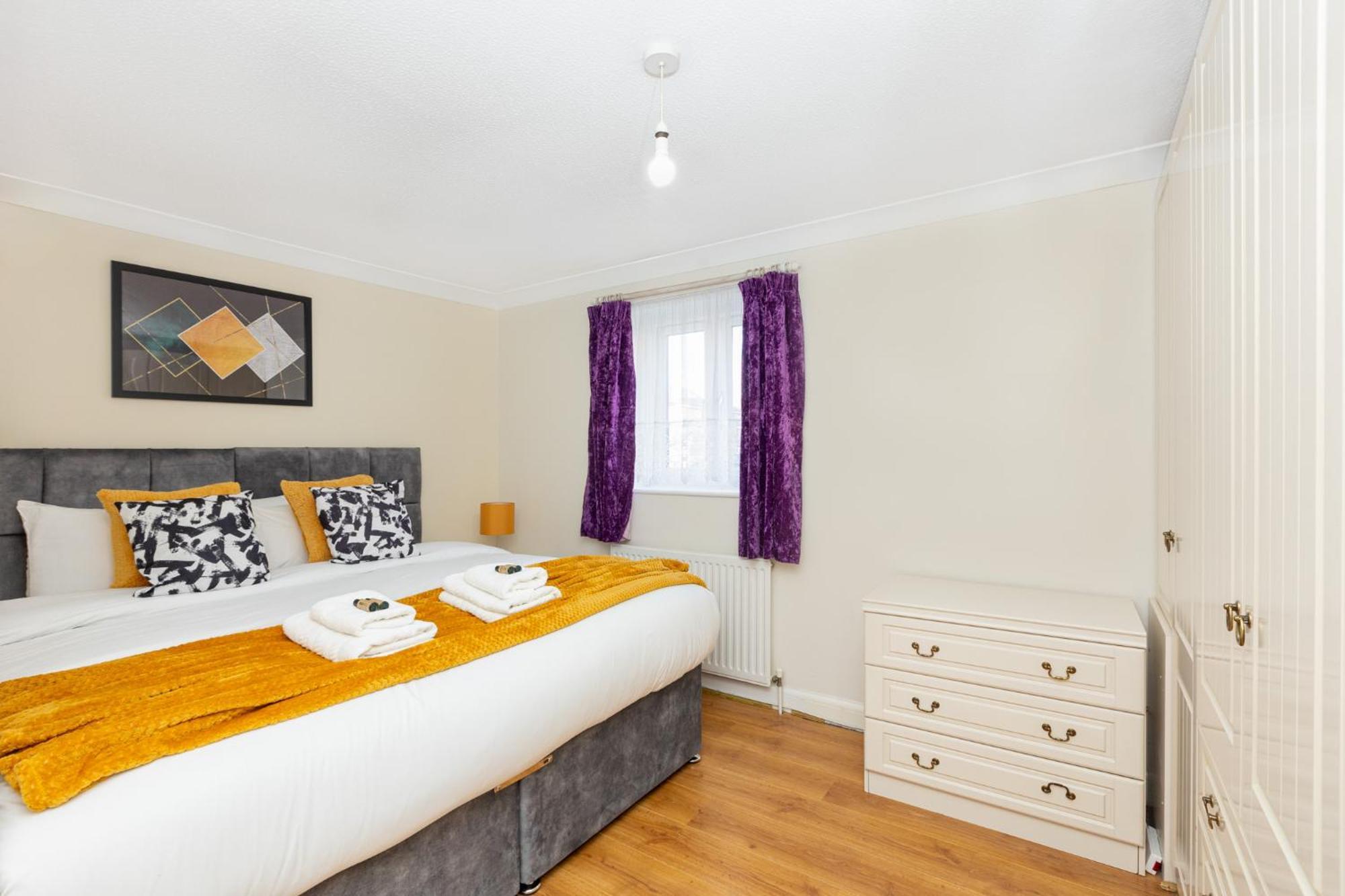 Charming 1br Flat, Canning Town, Excel, Hall *