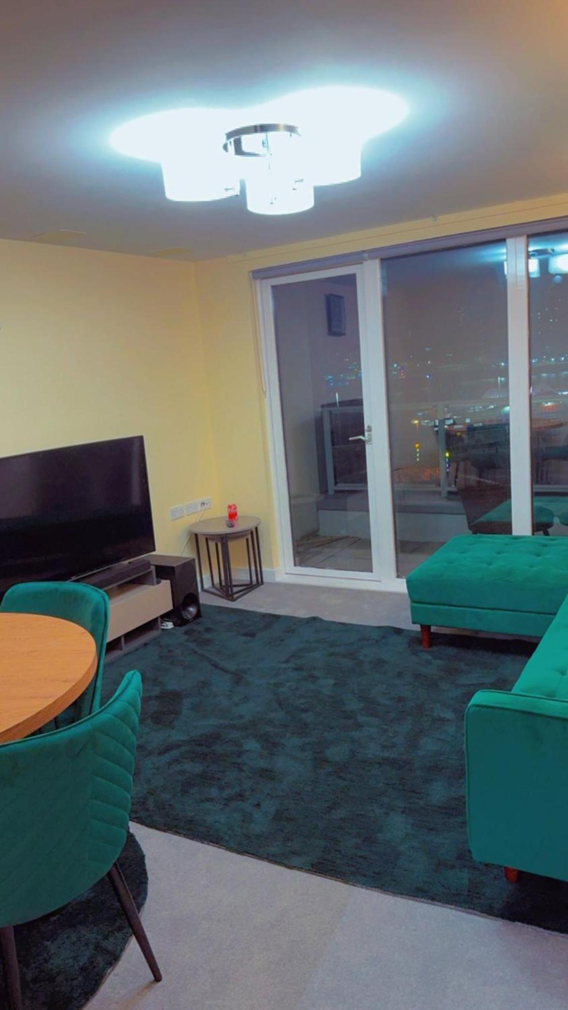 Accommodatie bij particulieren Luxury 2 Bedroom Around Lcy Airport Londen