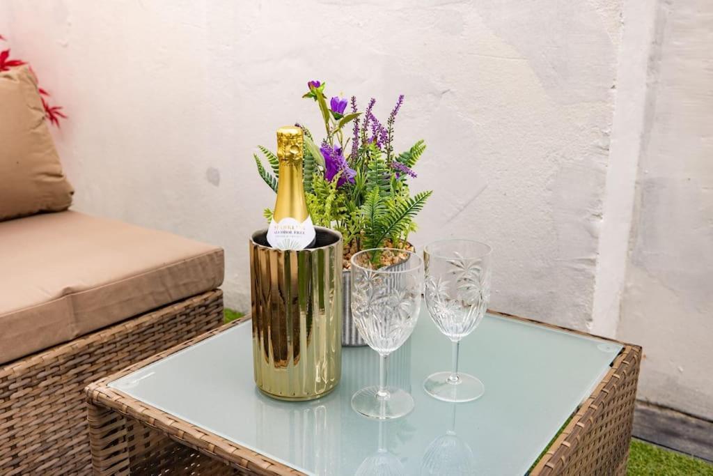 Apartment Wild Roses Serviced - Borough London