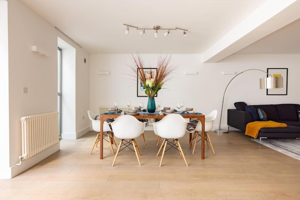 Appartement Wild Roses Serviced - Borough