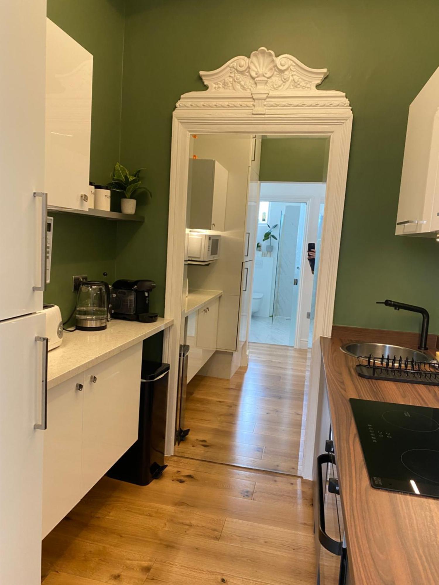 Apartamento Interior Designed Flat Near Kew Botanical Gardens Londres