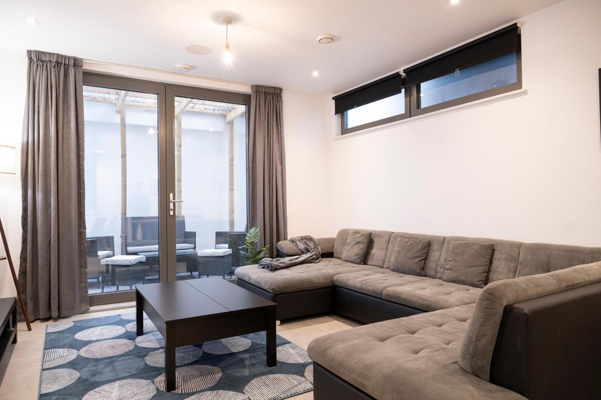Apartamento Newly Furnished W/ Patios - Hampstead Heath *