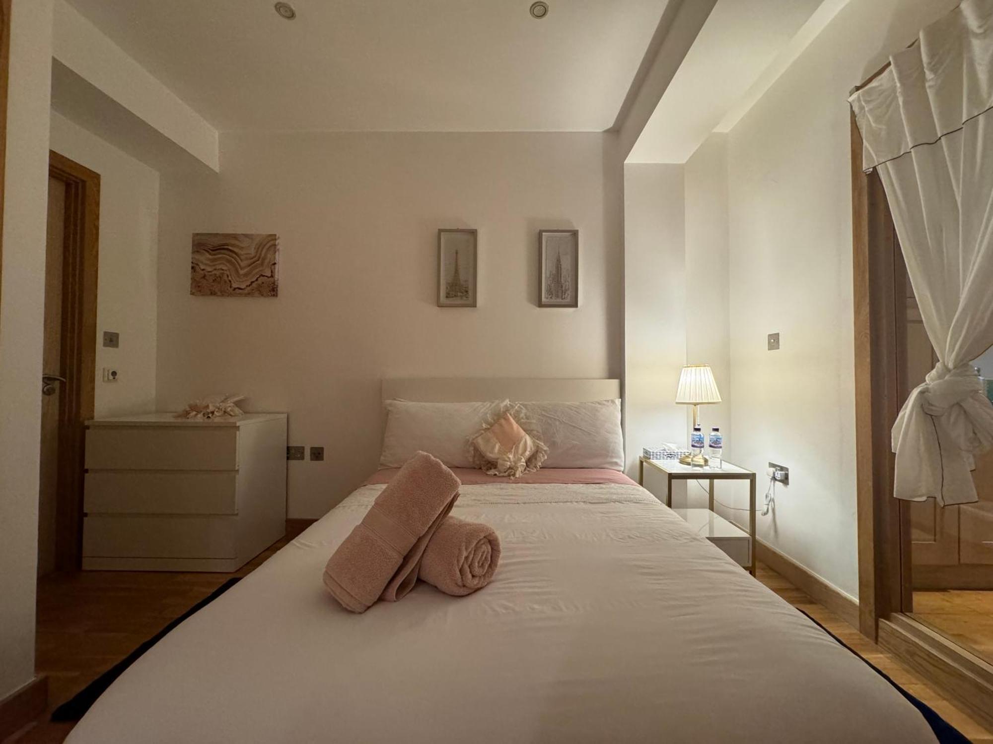 The Noko 2 Bedroom Central By Wild *