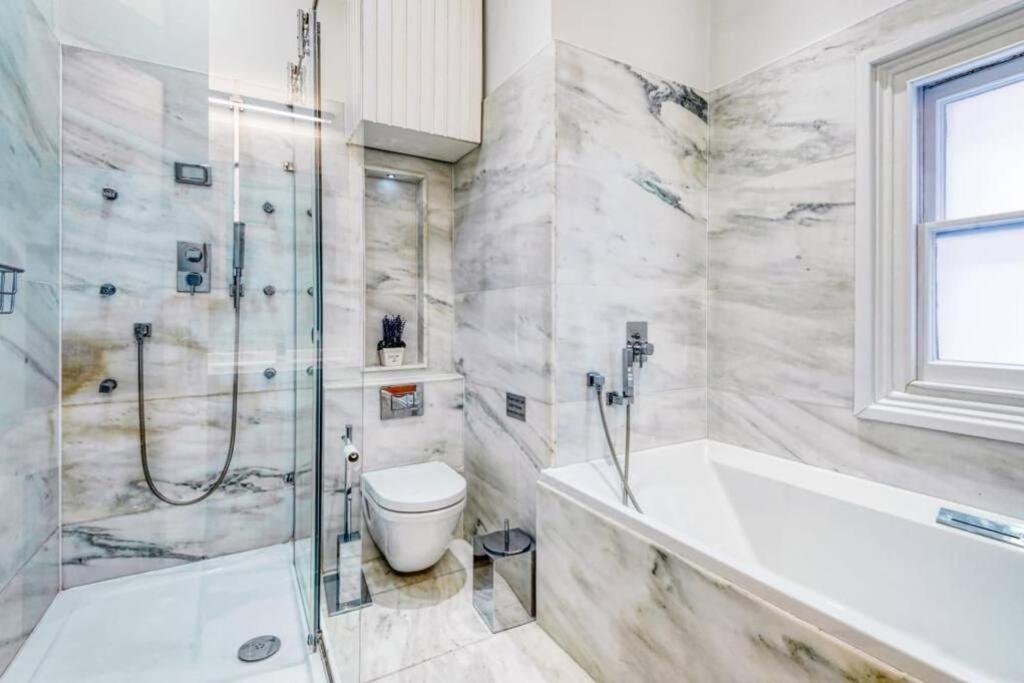 2 Bedroom Luxury Flat In South Kensington Apartamento *