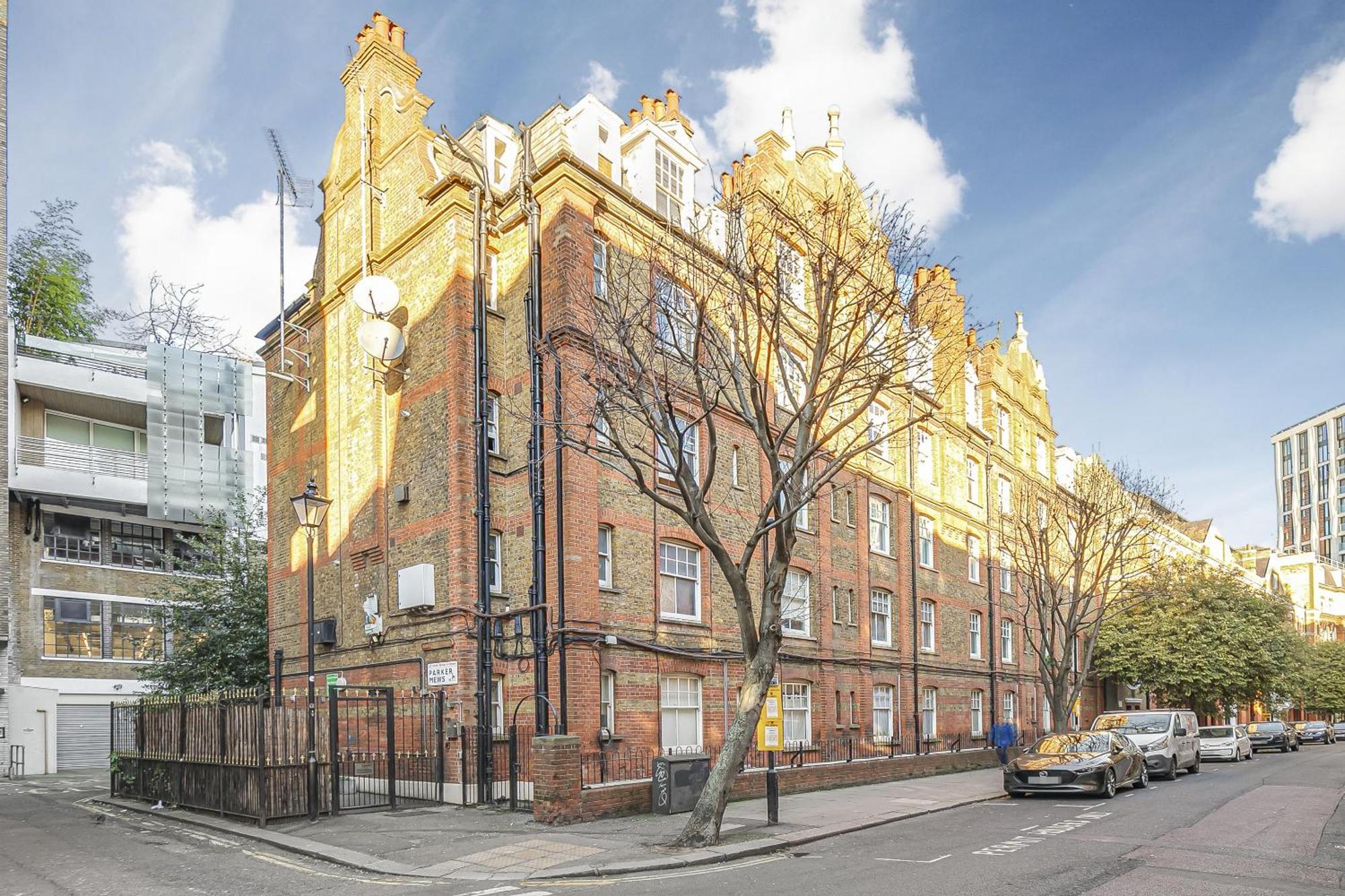 The Covent Courtyard Flat *