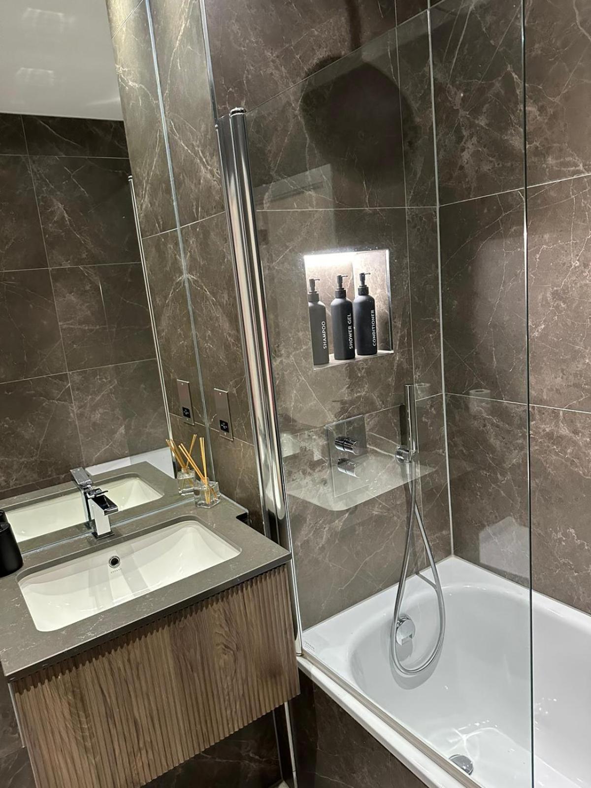 Richardson Deluxe - 3 Bed Apartamento
