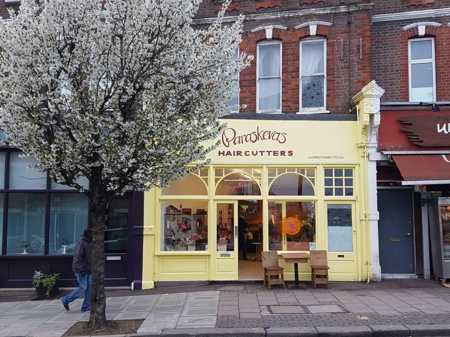 Harlesden Heights Londres