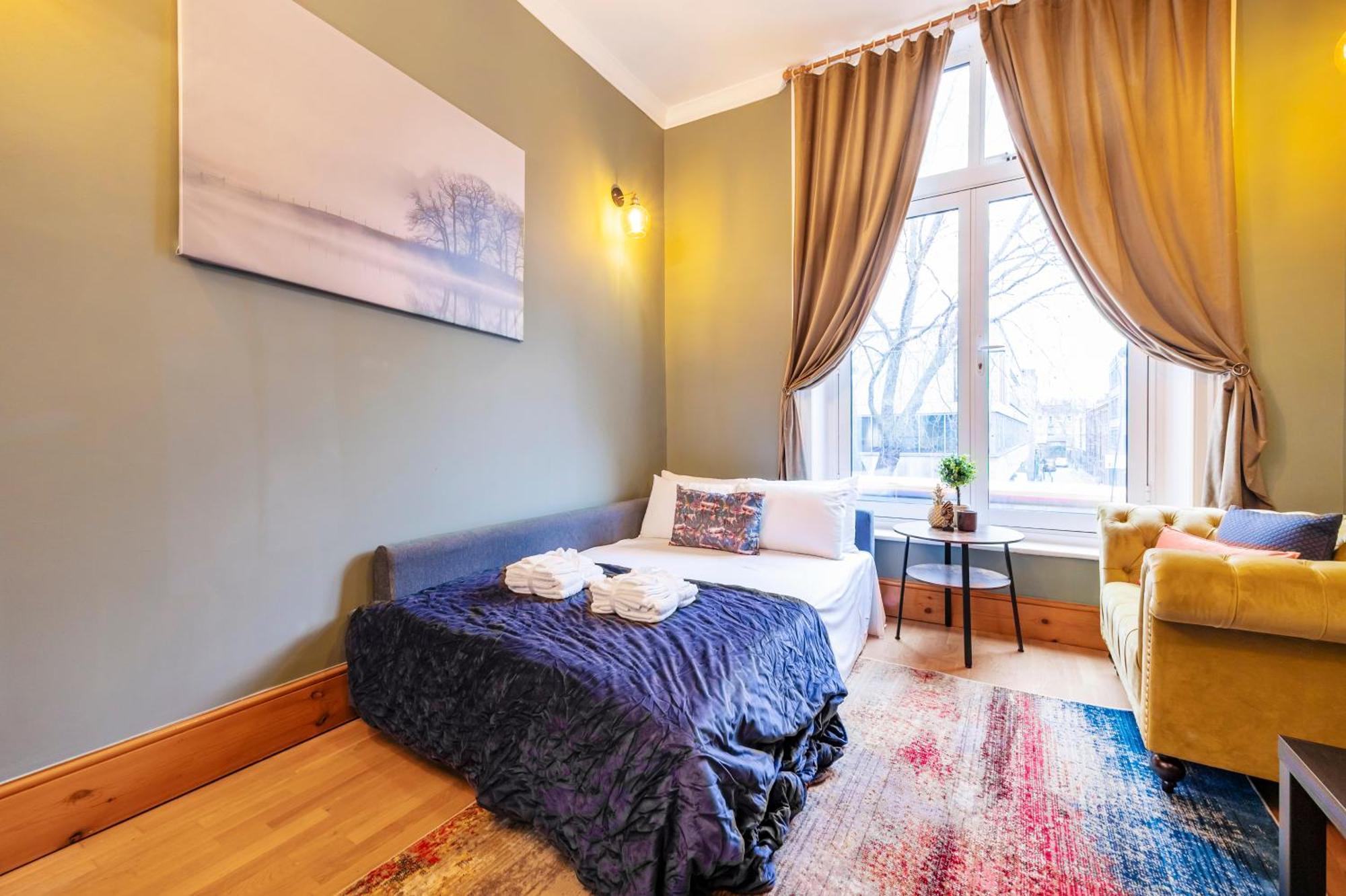 2 Bedroom In Center Of Apartamento