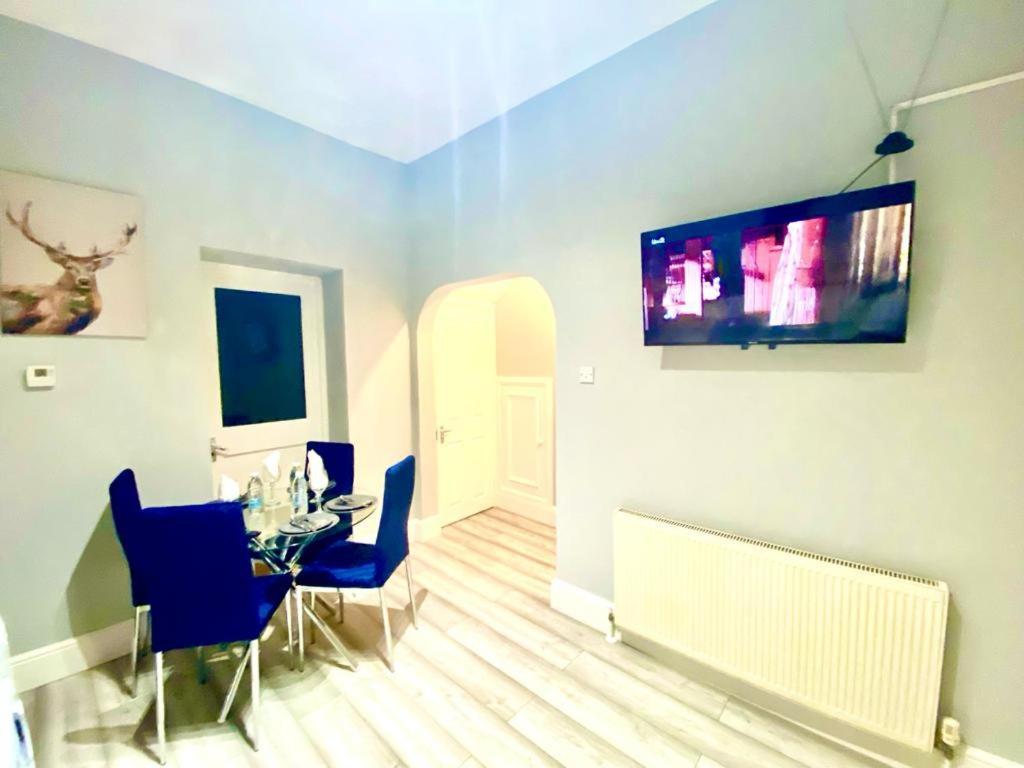 One Bedroom Ground Floor In Apartamento