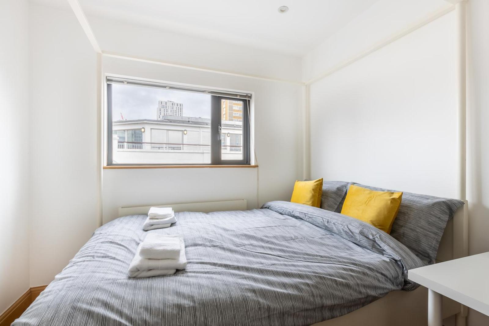 Luxury Penthouse In Apartment London