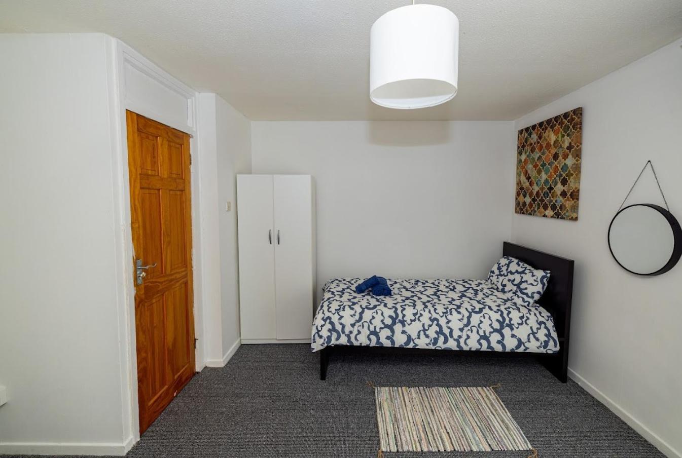 Quarto em Acomodações Particulares Close To Canary Wharf Londres