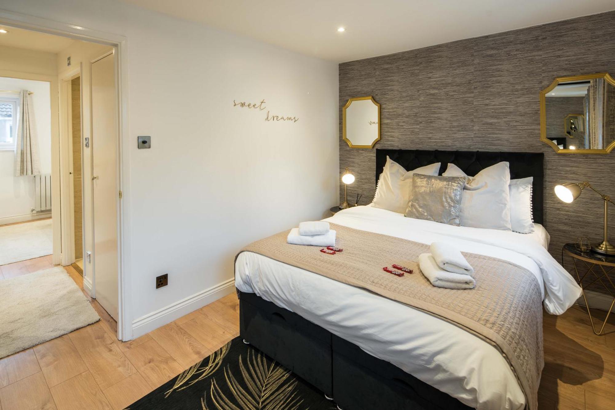Superb House Close To Little Venice *