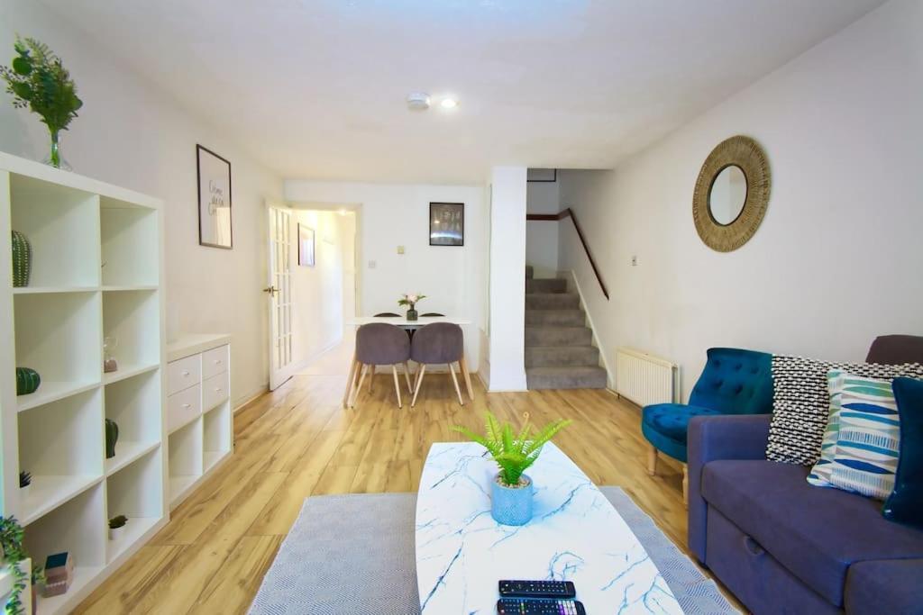 Apartment Two Bed House Near Kings Cross