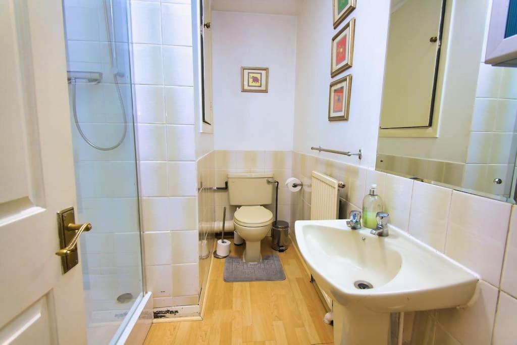 Two Bed House Near Kings Cross *