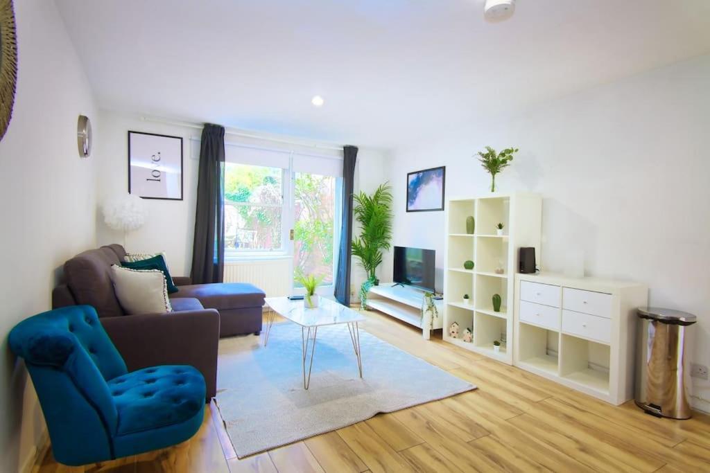 Two Bed House Near Kings Cross London