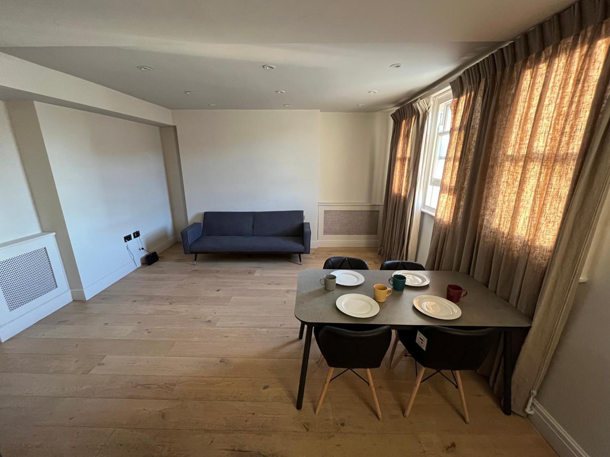 Modern Two Bed Flat In Notting Hill Londres