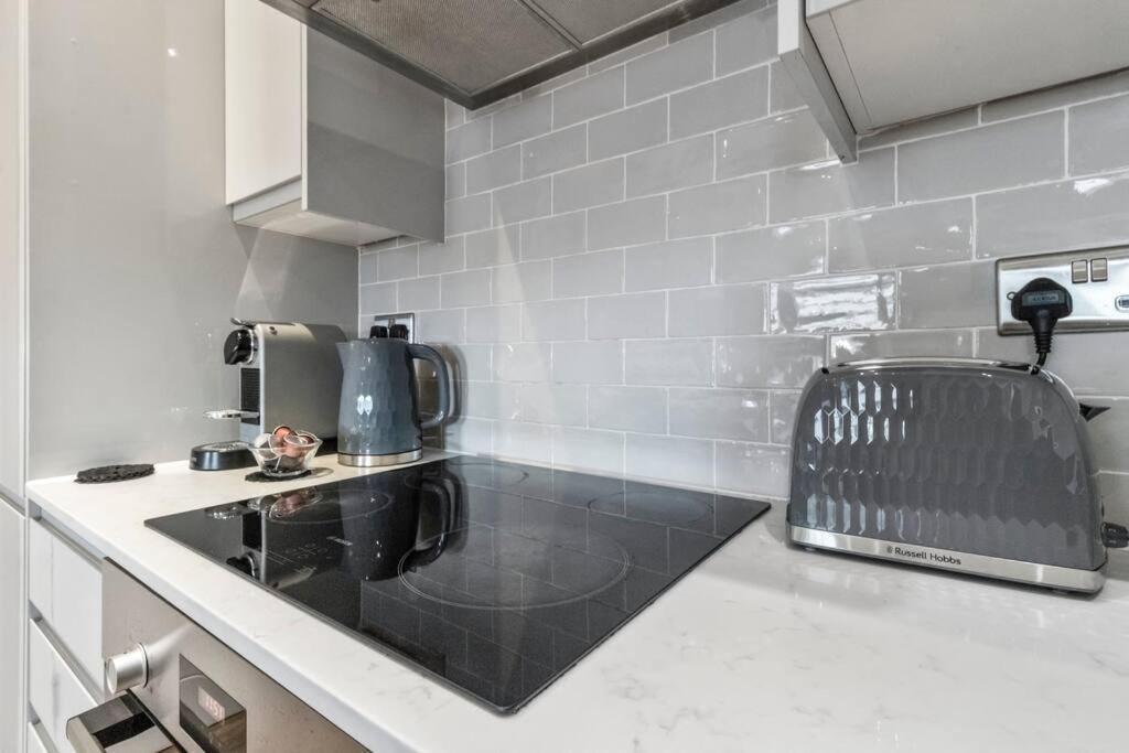 Apartamento 2 Bedroom Flat, Wembley Stadium