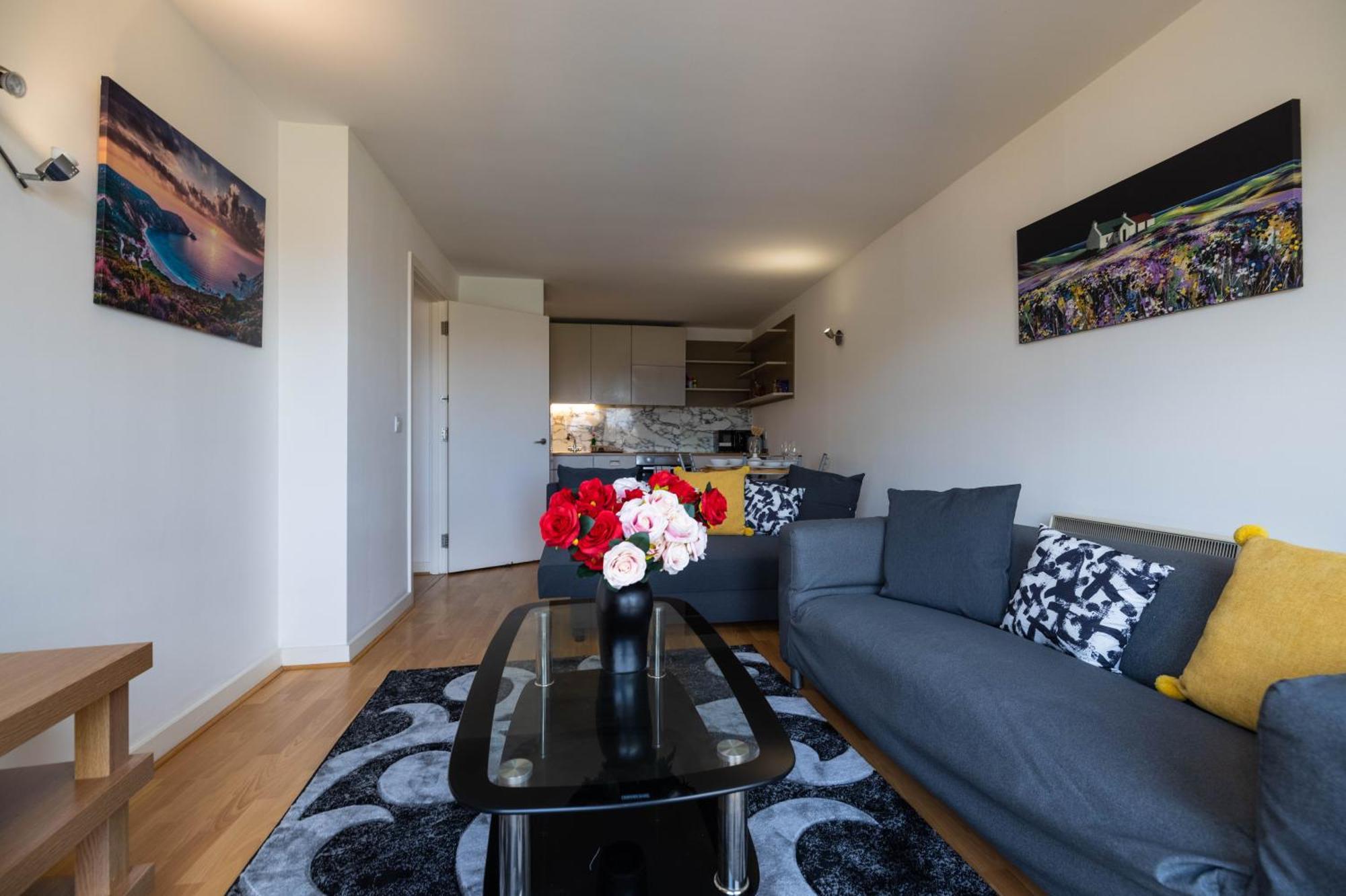 Beautiful And Spacious 2-bed In Londres