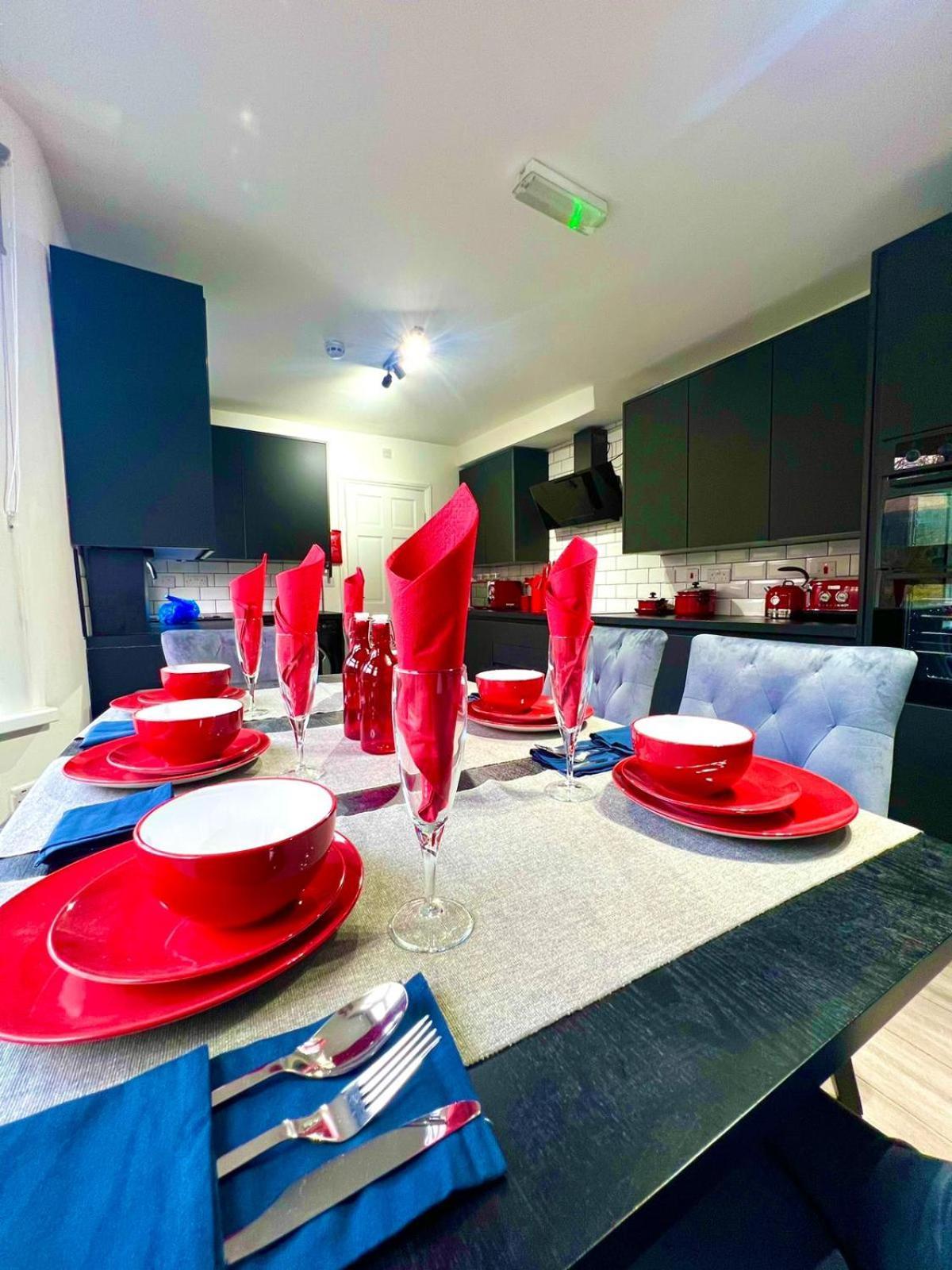 Stratford City - Luxe House With Garden London
