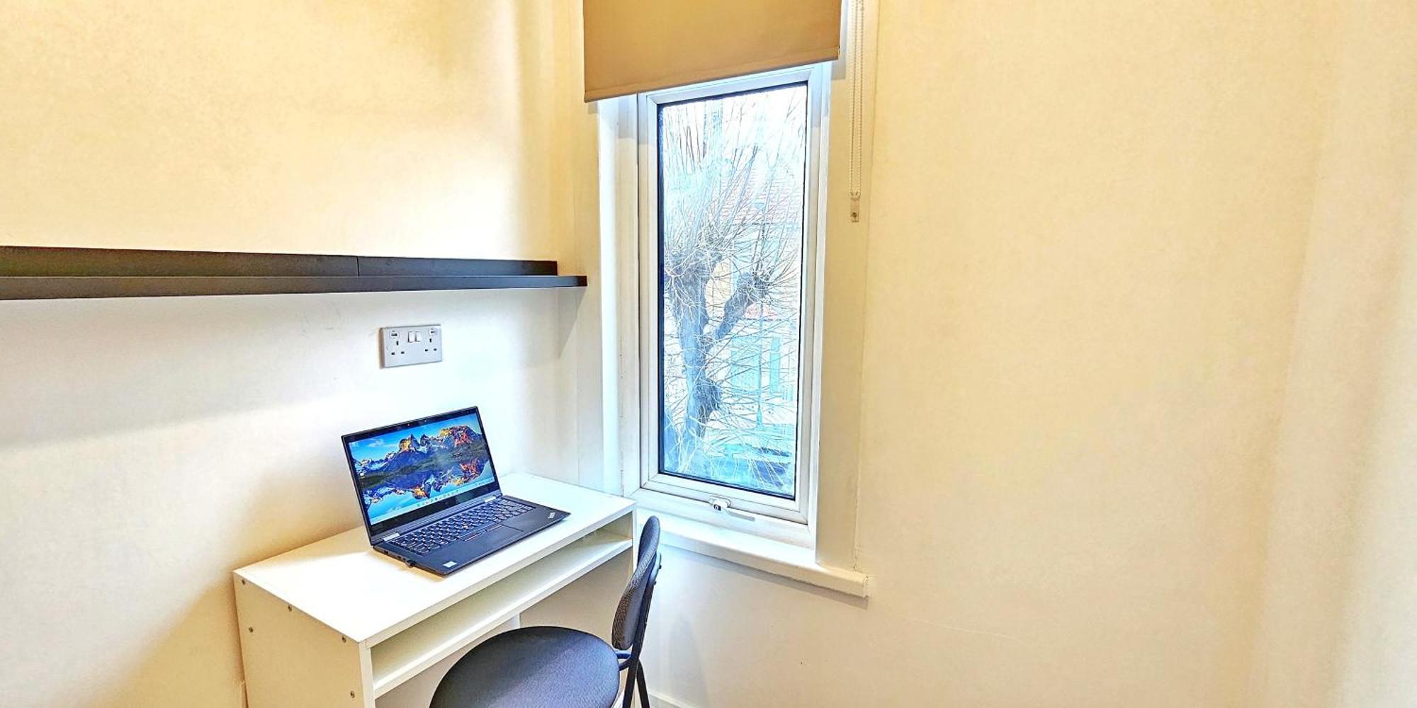Stratford City - Luxe House With Garden Holiday home